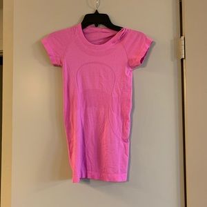 Lululemon hot pink Swiftly Tech short sleeve shirt